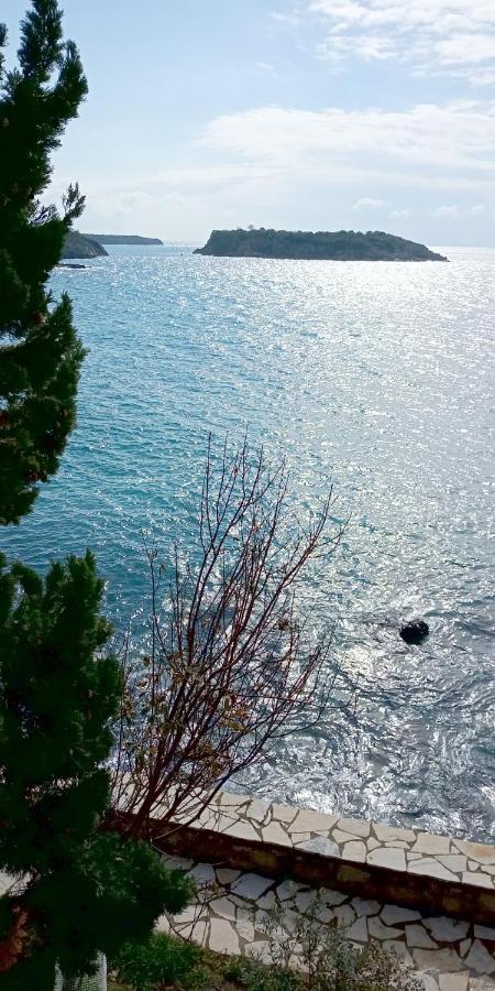 Aparthotel Gorgones, Sea-Front, Great View Kardamyli Exterior foto