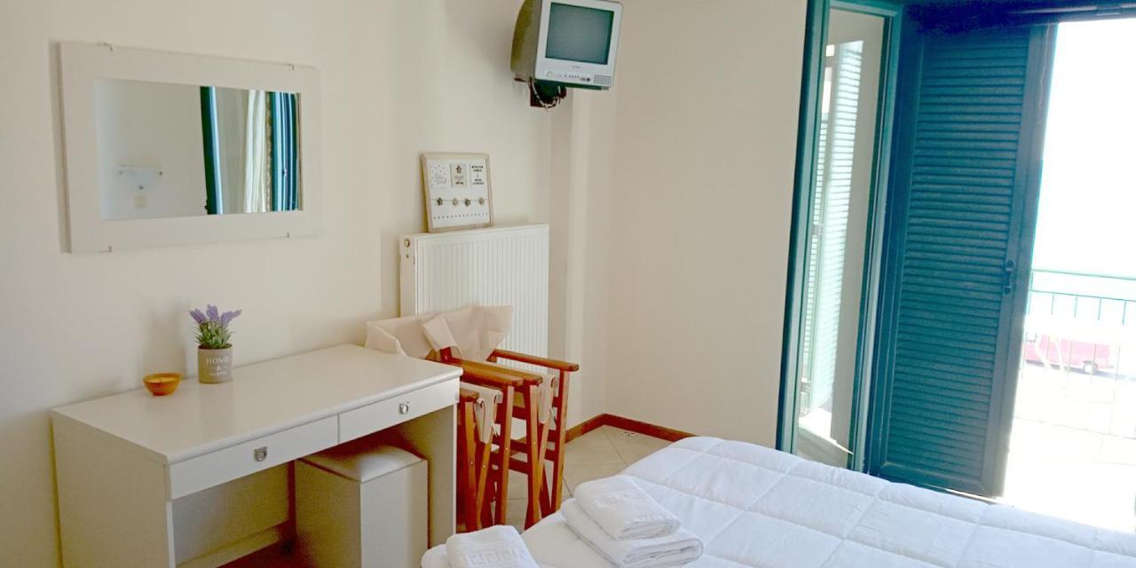 Aparthotel Gorgones, Sea-Front, Great View Kardamyli Exterior foto