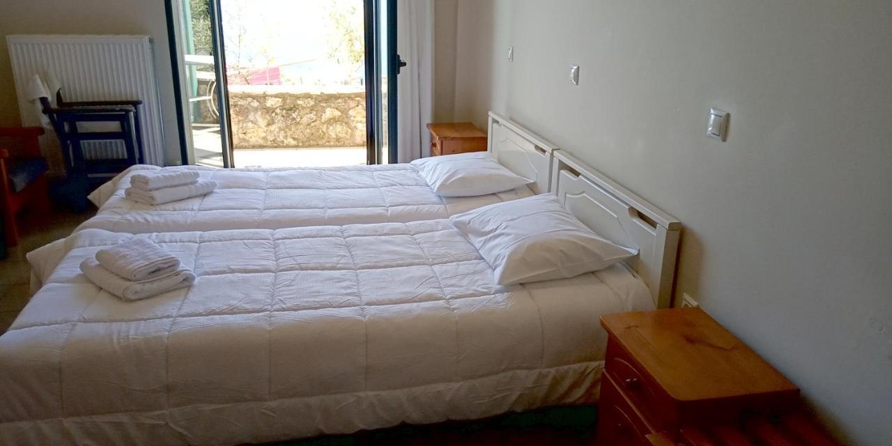 Aparthotel Gorgones, Sea-Front, Great View Kardamyli Exterior foto