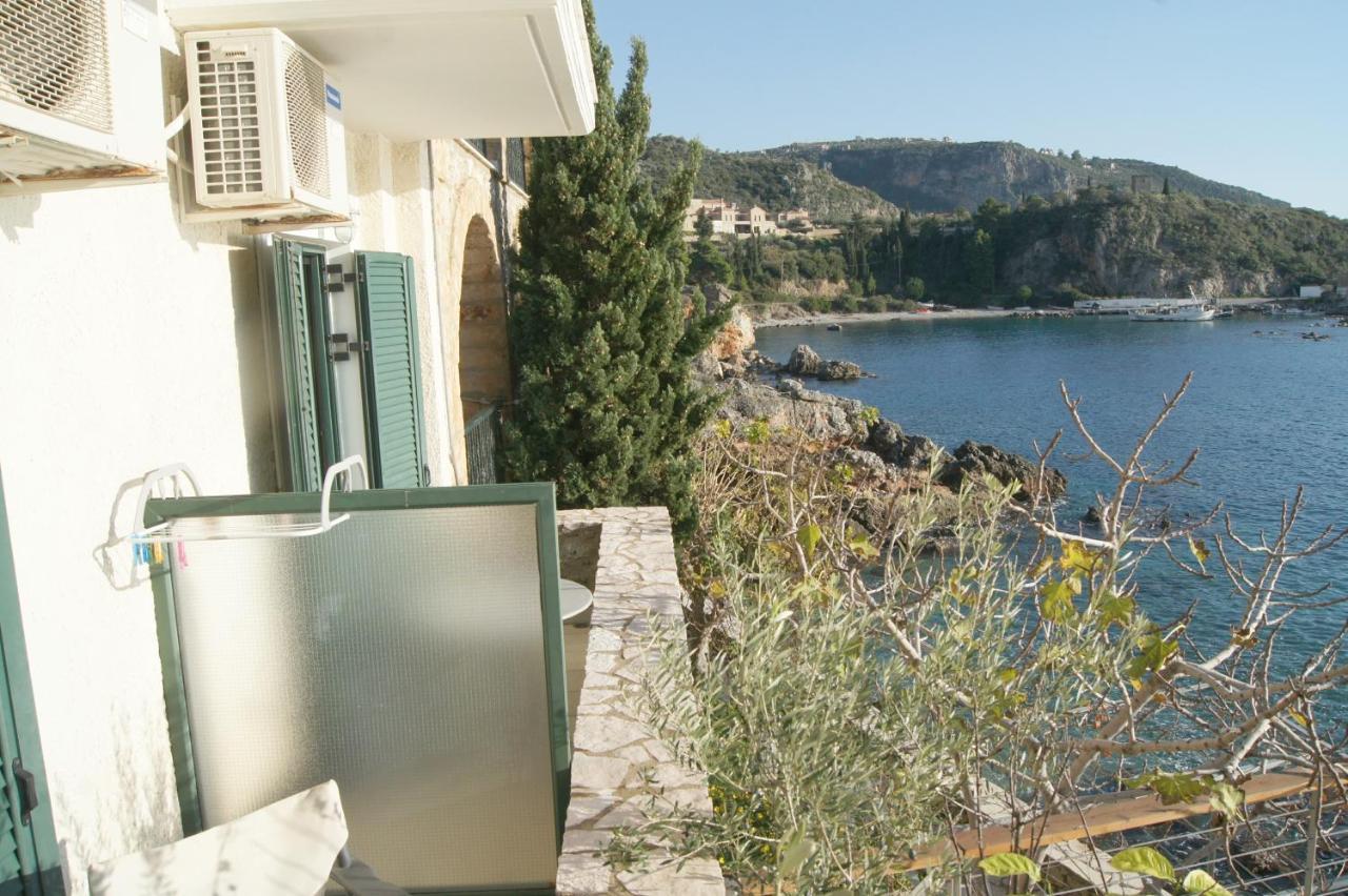 Aparthotel Gorgones, Sea-Front, Great View Kardamyli Exterior foto