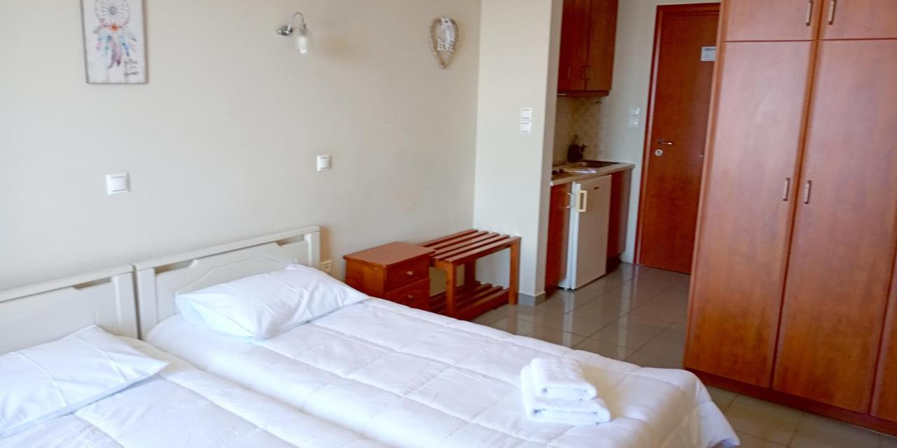 Aparthotel Gorgones, Sea-Front, Great View Kardamyli Exterior foto